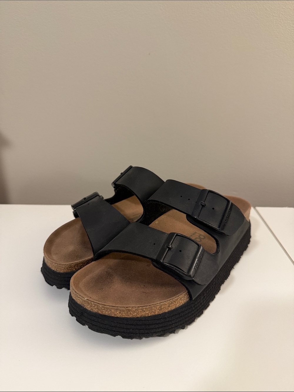 Women’s Birkenstock Arizona Flex Black Platform Sandal Size 6-6.5